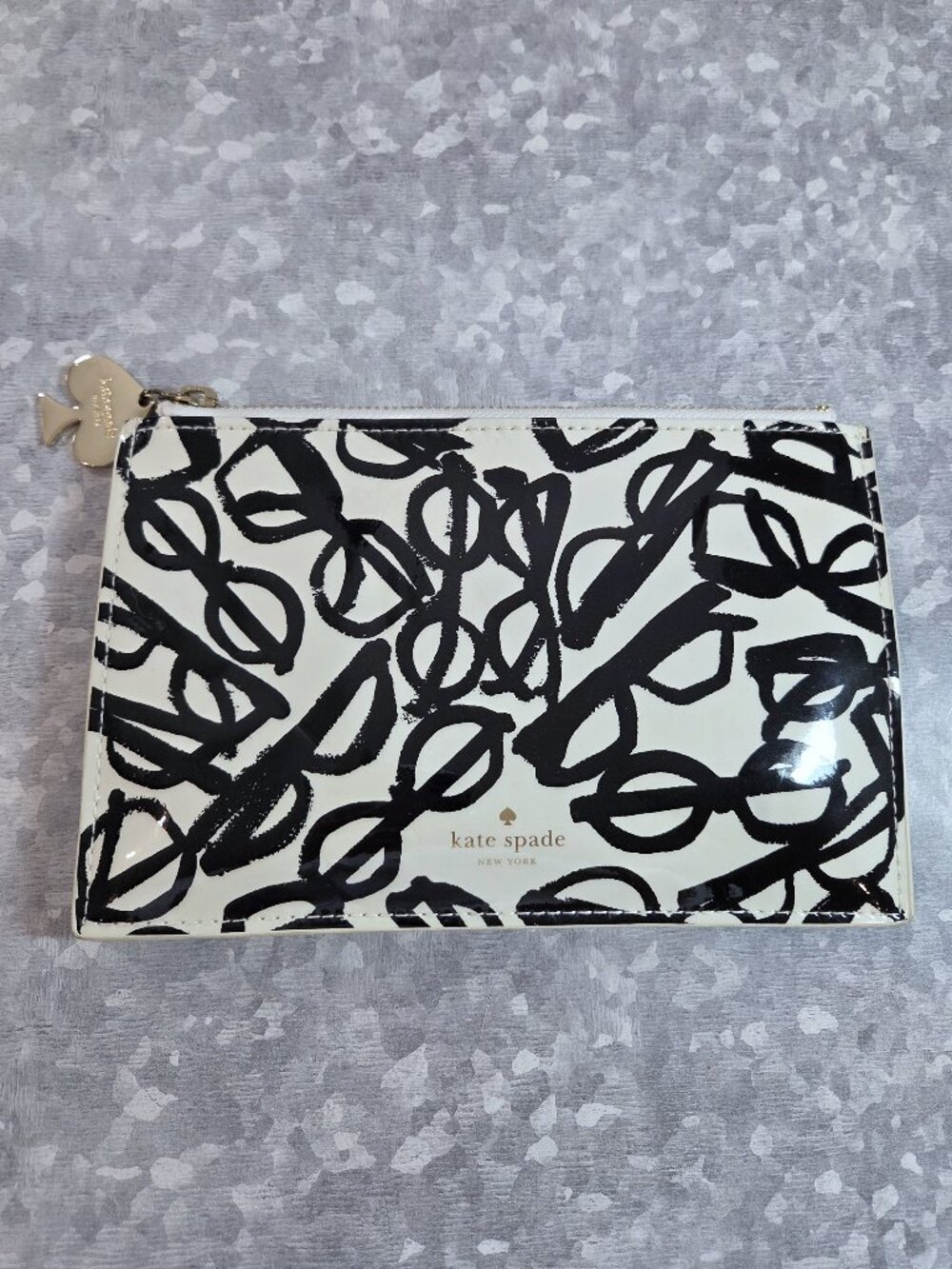 NWOT Kate Spade Black & White Vinyl Pencil Pouch or Cosmetic Bag